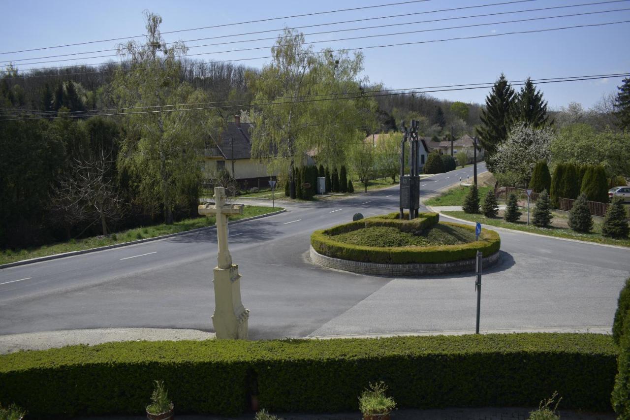 Fonix Apartmanhaz Nagypáli Εξωτερικό φωτογραφία
